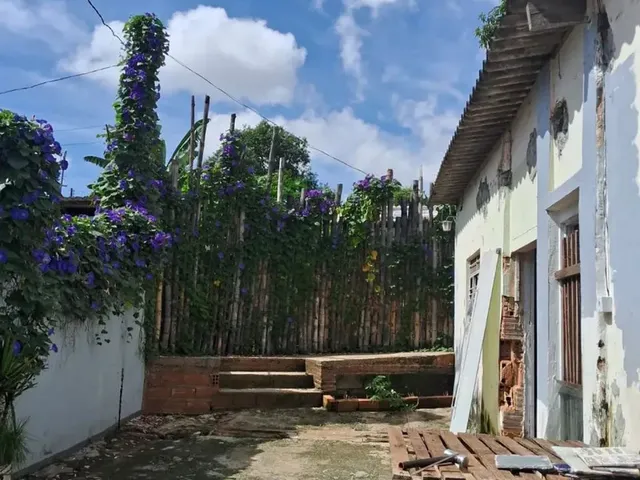 Imagem 11: Imóvel para Aluguel com 340 Metros Quadrados com 3 Quartos em Vila Irany - Goiânia - Go