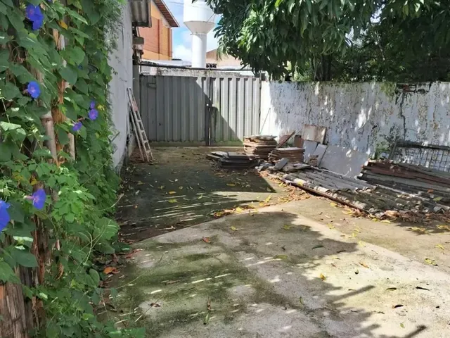 Imagem 10: Imóvel para Aluguel Possui 340 Metros Quadrados com 3 Quartos em Vila Irany - Goiânia