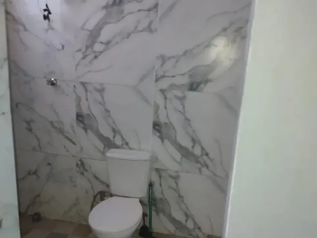 Imagem 7: Imóvel para Aluguel Possui 340 Metros Quadrados com 3 Quartos em Vila Irany - Goiânia
