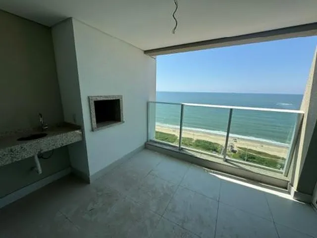 Imagem 5: Apartamento de Luxo à Venda em Balneário Piçarras-SC, Bairro Itacolomi: 4 Quartos, 1