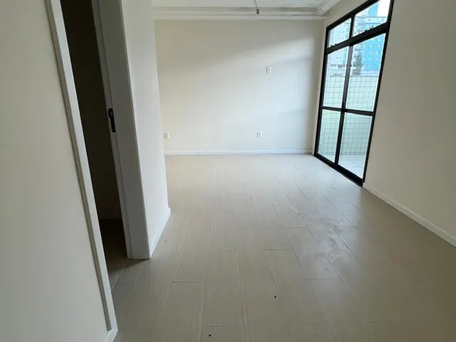 Imagem 5: Cobertura a venda bairro Carvoeira Florianópolis SC