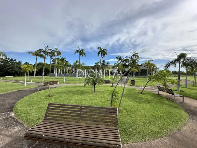 Imagem: Vendo lote de esquina com 2 frentes em condomínio