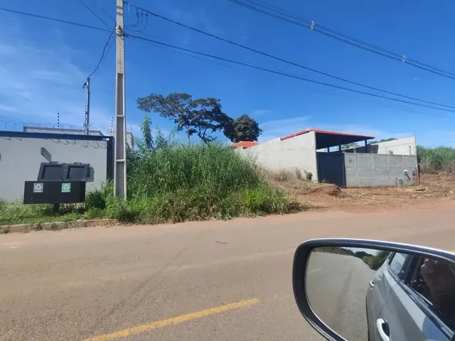 Imagem: O terreno possui 420m² de Área e está localizado em