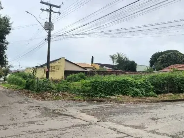 Imagem: O terreno possui 920m² de Área e está localizado em