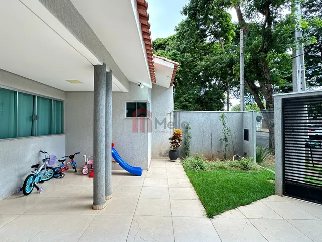 Imagem 9: Imperdível oportunidade de adquirir uma casa de alto padrão em Umuarama-PR, Jardim
