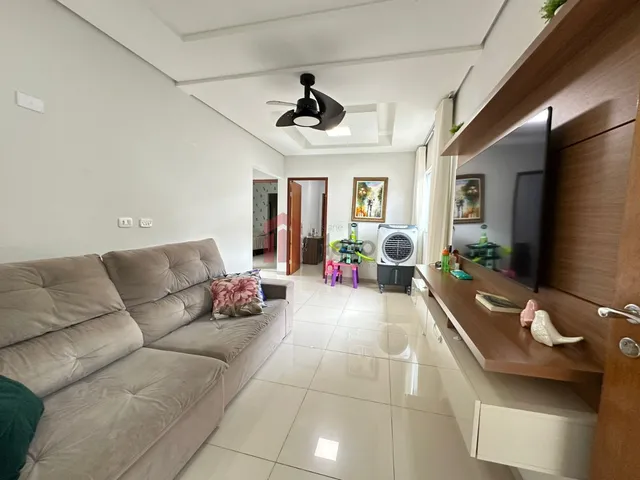 Imagem 8: Imperdível oportunidade de adquirir uma casa de alto padrão em Umuarama-PR, Jardim