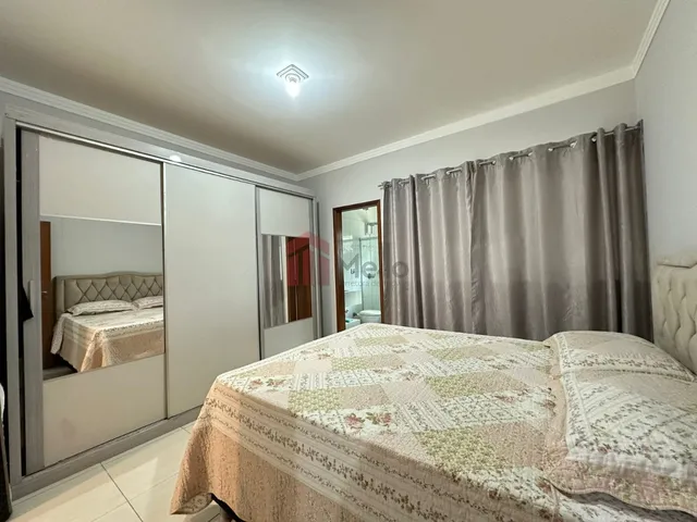 Imagem 3: Imperdível oportunidade de adquirir uma casa de alto padrão em Umuarama-PR, Jardim