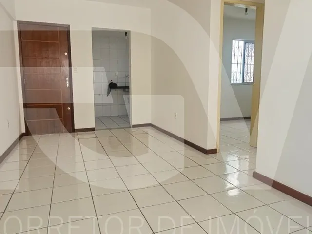Imagem: O apartamento possui 2 Dormitórios, 1 Banheiro, 1 Vaga na