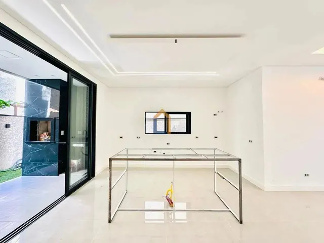 Imagem 3: Sobrado com 146M² no Bairro Umbara