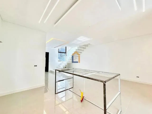 Imagem 15: Sobrado com 146M² no Bairro Umbara