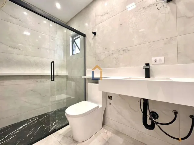 Imagem 14: Sobrado com 146M² no Bairro Umbara