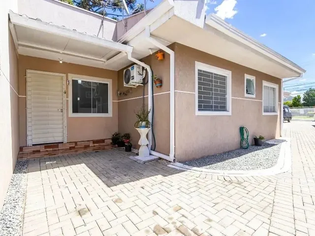 Imagem: Casa com 3 Dormitórios À Venda, 48 M²