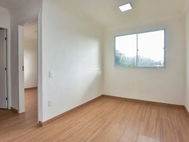 Imagem: Apartamento Desocupado com 02 Dormitórios