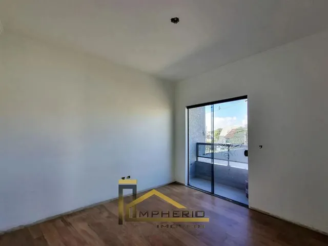 Imagem 3: Imperdível: Casa À Venda em Curitiba-Pr, no Bairro Sítio Cercado, com 3 Quartos, 1