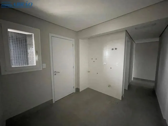 Imagem 2: Apartamento Padrão À Venda em Zona 01 Centro, Maringá-Pr