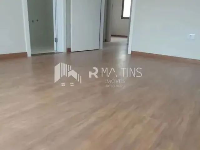 Imagem 12: Triplex com 3 Quartos e 1 Suíte no Bairro Sítio Cercado À Venda por R$ 746.500,00