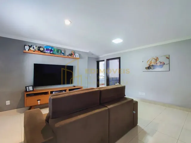 Imagem 8: Portal de Jacaraípe: Casa Ideal para Quem Busca Tranquilidade e Espaço!