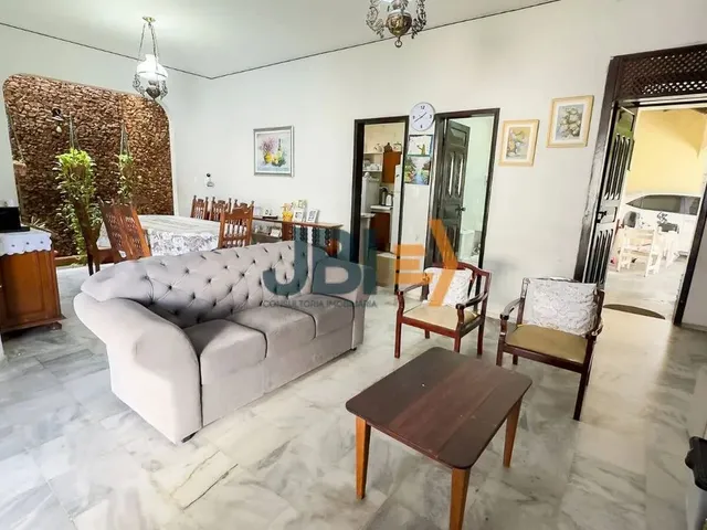 Imagem 10: Casa com 4 Quartos, Sendo 2 Suítes - Bairro Pici