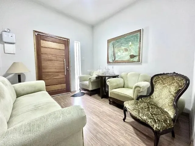 Imagem: Apartamento Térreo, 3 Quartos, Garagem