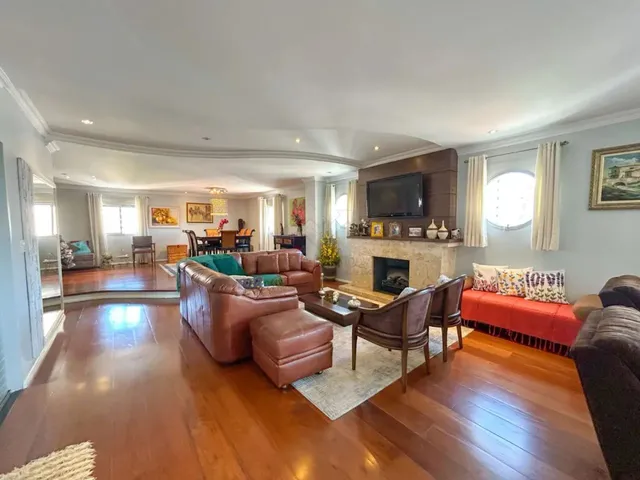 Imagem: O apartamento possui 3 Dormitórios, 3 Suítes, 5