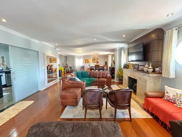Imagem 10: Apartamento Amplo com 3 Suítes, 4 Vagas e 268 M² no Bairro Jardim -...