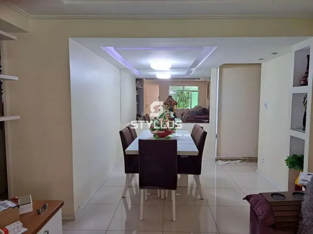 Imagem: Magnífica Casa Triplex com Elevador Privativo