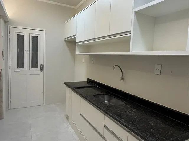 Imagem 6: Vendo Apartamento no Edf. Mediterranée Todo Reformando e Pronto para Morar