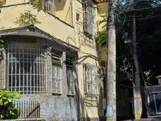 Imagem 9: Imóvel para Venda com 231 Metros Quadrados com 8 Quartos em Vila Isabel - Rio de Janeiro