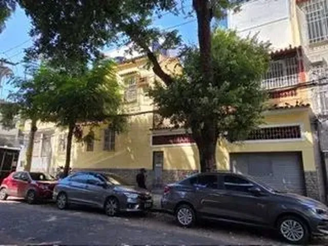 Imagem 6: Imóvel para Venda com 231 Metros Quadrados com 8 Quartos em Vila Isabel - Rio de Janeiro