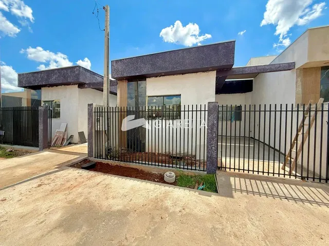 Imagem: Casa Nova À Venda com Ótima Localização