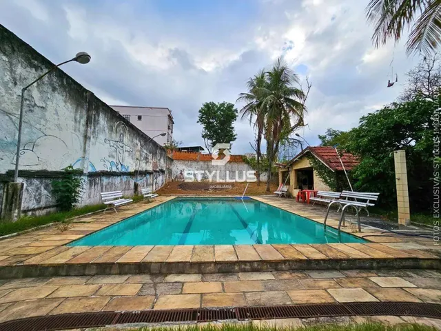 Imagem: Casa Ampla com 700M² de Terreno, Piscina