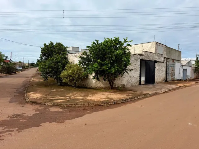 Imagem 2: Casa com 3/4 e com Piscina. em Bonfinópolis-Go
