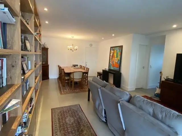 Imagem: Apartamento com 3 Dormitórios À Venda