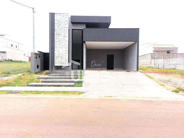 Imagem: Casa Térrea Nova Não Habitada no Condomínio