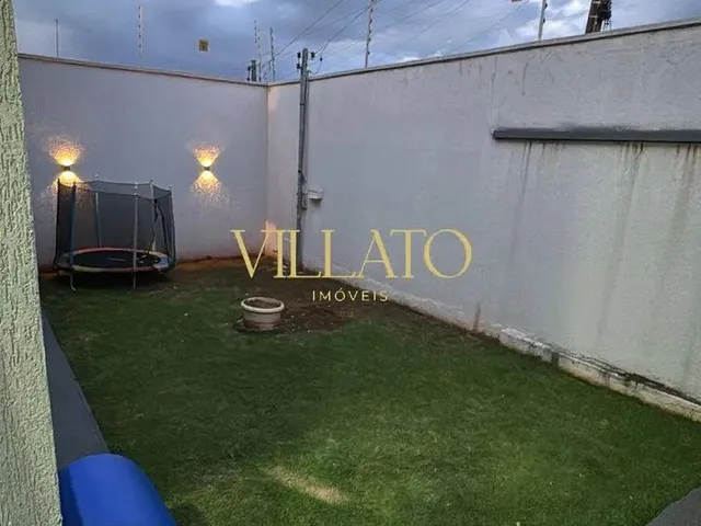 Imagem: Casa com Piscina, Energia Solar e Segurança