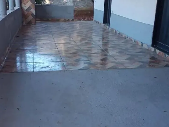 Imagem: Vendo 2 Casa no Mesmo Lote de Esquina. Em