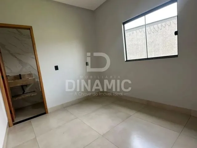 Imagem 16: Casa com 3 Quartos Recém-Construída no Setor Parque dos Buritis