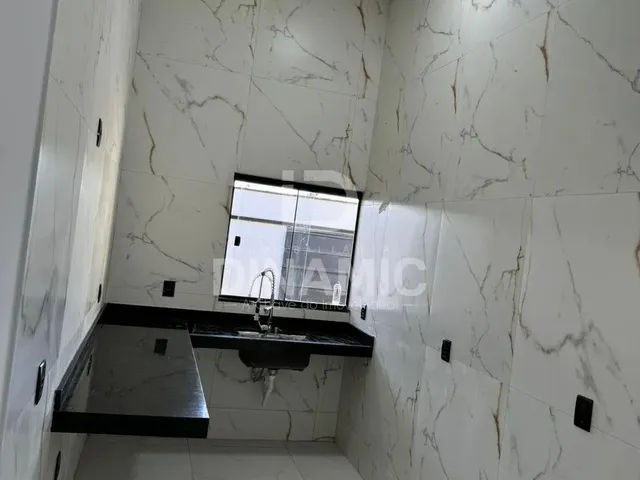 Imagem 9: Casa com 3 Quartos Recém-Construída no Setor Parque dos Buritis