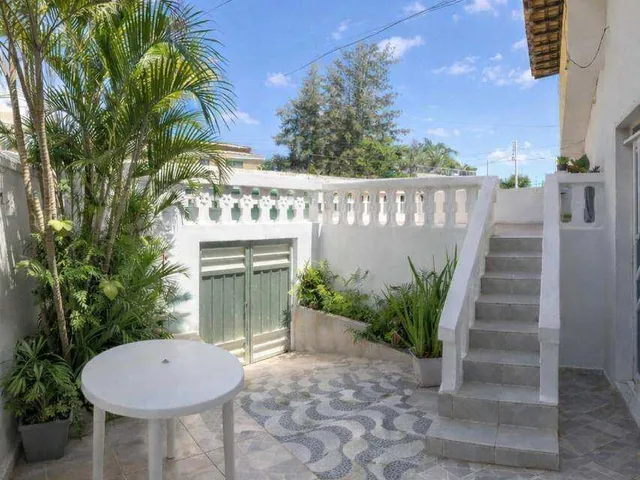 Imagem 13: Oportunidade na Atalaia – casa com área verde e 4/4 sendo 3 suítes!