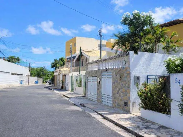 Imagem 12: Oportunidade na Atalaia – casa com área verde e 4/4 sendo 3 suítes!