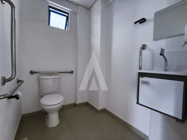Imagem 7: Loja Comercial com 43,45 M² no Costa e Silva com 02 Vagas de Estacionamente Frontal