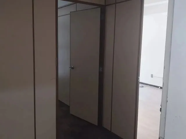 Imagem 2: Aluga-Se Sala Comercial Jlle, Centro Edificil Adinco, Rua Princesa Isabel N° 264 R$1.00