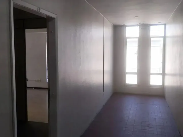 Imagem 11: Aluga-Se Sala Comercial Jlle, Centro Edificil Adinco, Rua Princesa Isabel N° 264 R$1.00