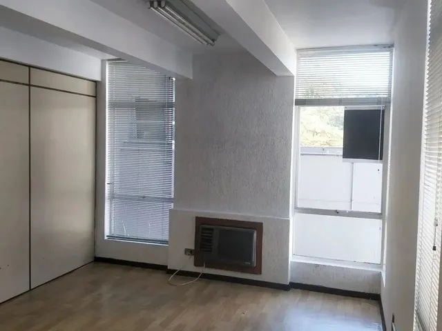 Imagem 5: Aluga-Se Sala Comercial Jlle, Centro Edificil Adinco, Rua Princesa Isabel N° 264 R$1.00