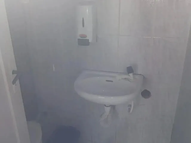 Imagem 9: Aluga-Se Sala Comercial Jlle, Centro Edificil Adinco, Rua Princesa Isabel N° 264 R$1.00
