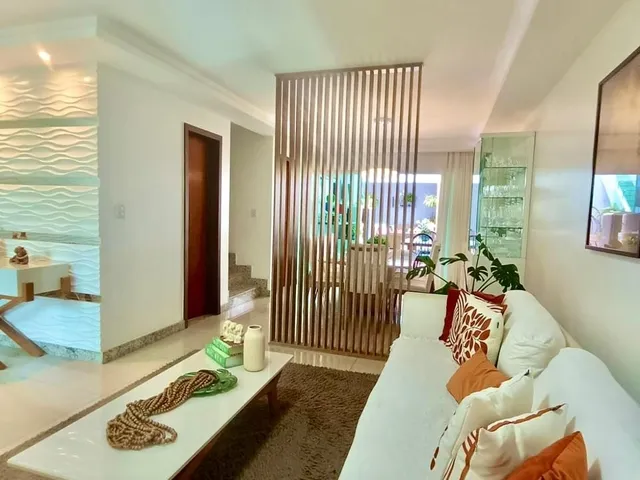 Imagem: Casa duplex residencial para Venda em Rua