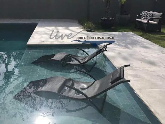 Imagem 7: Casa Padrão para Aluguel em Jurerê Internacional Florianópolis-SC
