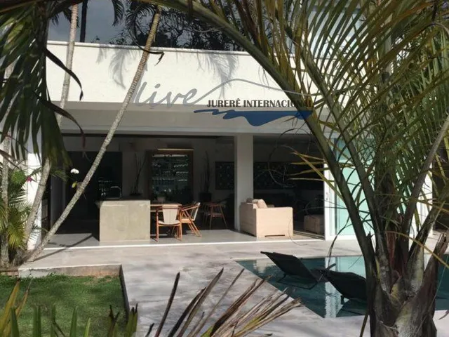 Imagem 10: Casa Padrão para Aluguel em Jurerê Internacional Florianópolis-SC