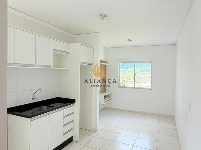 Imagem 11: Este lindo apartamento de 2 Dormitórios e 1 Banheiro com 47