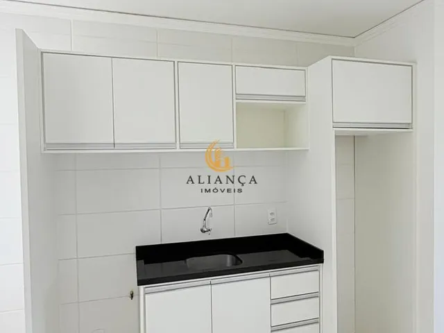 Imagem 13: Este lindo apartamento de 2 Dormitórios e 1 Banheiro com 47